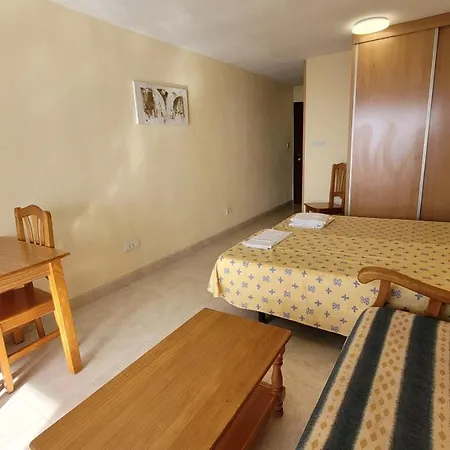 Damas Estudio-fincas Appartamento *